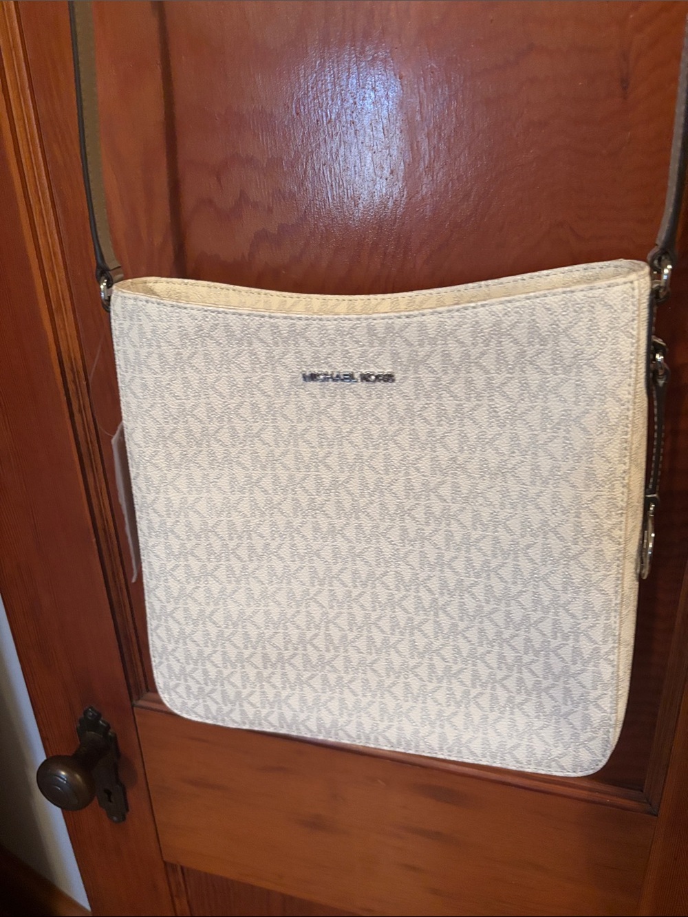 Nwt Michael Kors white logo Jet Set travel Crossbody Bag